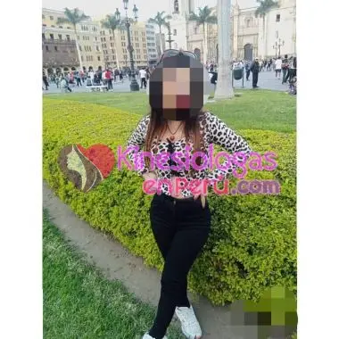 Flaquita de linda cinturita de 20 añitos en Huancayo ??